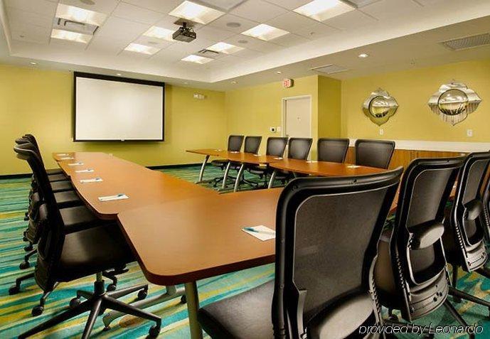 Hampton Inn & Suites San Antonio Northwest/Medical Center Business photo